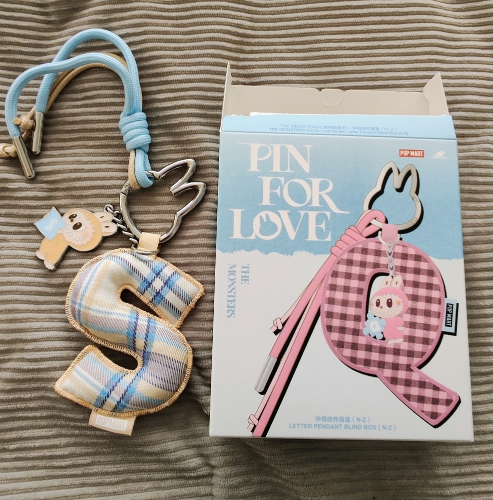 Pin for Love The Monsters Letter Keychain S